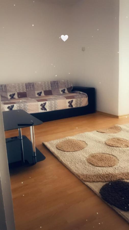 Studio In Regim Hotelier Alba Iulia Exteriér fotografie